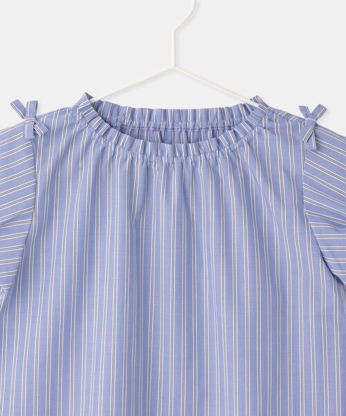 ROPE' PICNIC(ロペピクニック)の「【KIDS/キッズ】バルーンスリーブブラウス/UVケア・接触冷感・リンクコーデ(シャツ/ブラウス・キッズ・オフホワイト/ブルー・L/M/S)」の12枚目の写真