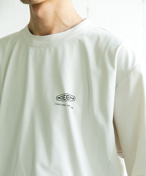 URBAN RESEARCH DOORS(アーバンリサーチドアーズ)の「『別注』KEEN×DOORS DRY TECH LOGO T-SHIRTS(Tシャツ/カットソー・メンズ・WHITE/BLACK/TIMBER・M/L/XL)」の11枚目の写真