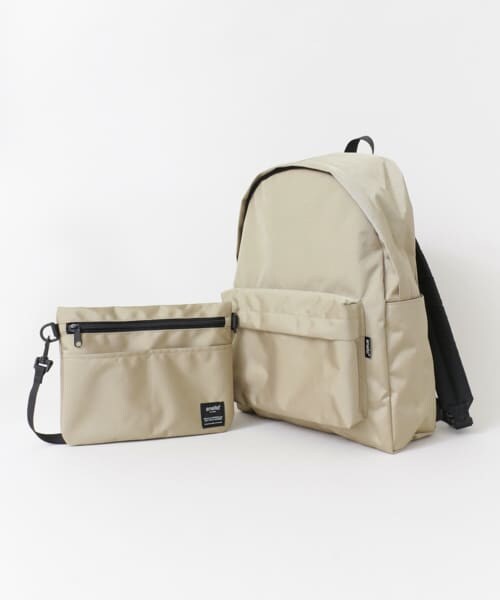 URBAN RESEARCH Sonny Label（アーバンリサーチサニーレーベル）の「anello　別注 サコッシュin10ポケットデイパック（バックパック/リュック・メンズ・ベージュ/ブラック/グレー/レッド・FREE/Free）」の3枚目の写真