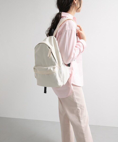 URBAN RESEARCH DOORS（アーバンリサーチドアーズ）の「ウォッシャブルマルチ収納リュック（バックパック/リュック・レディース・BLACK/IVORY・one）」の4枚目の写真