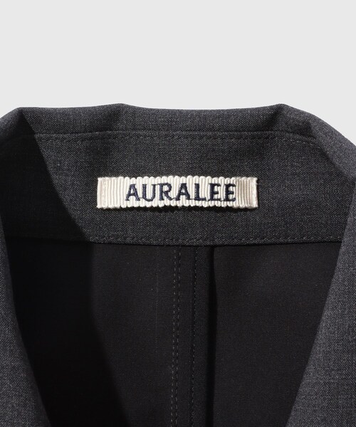 ADAM ET ROPE'(アダムエロペ)の「【AURALEE/オーラリー】BONDED TROPICAL WOOL ZIP BLOUSON(ブルゾン・メンズ・チャコール・3/4)」の11枚目の写真