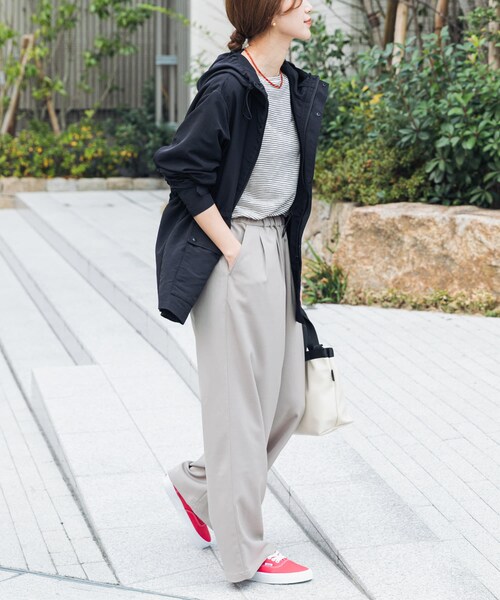 URBAN RESEARCH DOORS（アーバンリサーチドアーズ）の「『WEB/一部店舗限定カラー』ナイロンマウンテンパーカー（マウンテンパーカー・レディース・L.BEIGE/LIME/NAVY/BLACK・S/M）」の11枚目の写真