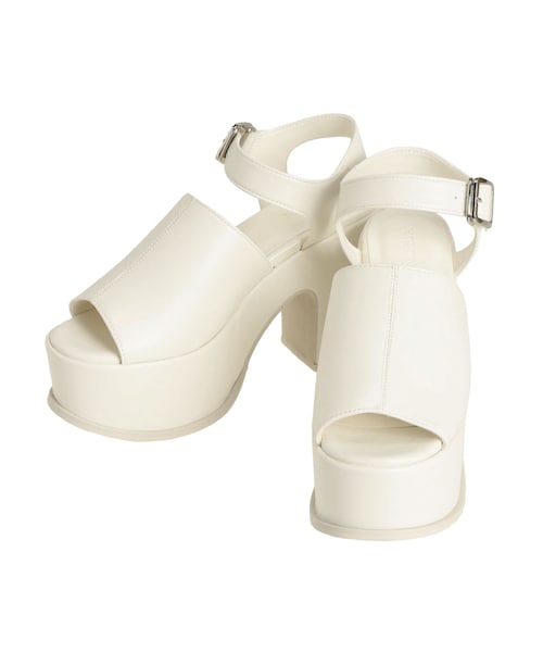 MURUA（ムルーア）の「ストラップウェッジサンダル（サンダル・レディース・アイボリー/ブラック・22.5/23.5/24.5）」の8枚目の写真