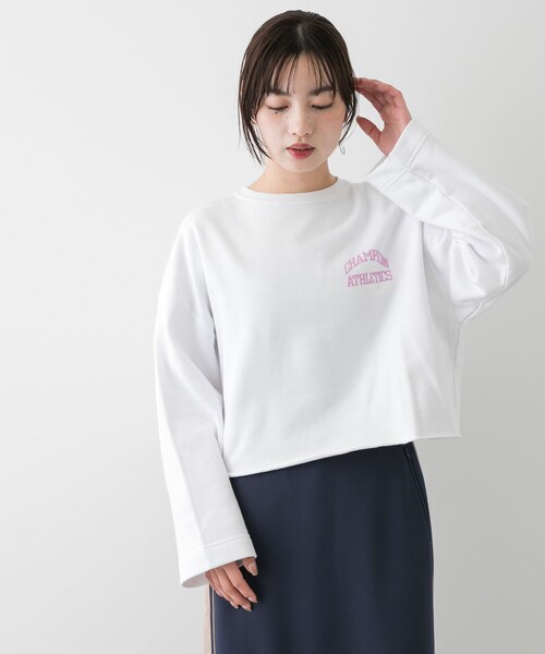 SENSE OF PLACE by URBAN RESEARCH(センスオブプレイスバイアーバンリサーチ)の「『別注』Champion×SENSE OF PLACE カットオフスウェット(スウェット・レディース・YELLOW/OFF WHITE/NAVY・one)」の6枚目の写真