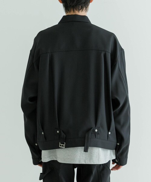 URBAN RESEARCH(アーバンリサーチ)の「DAIRIKU 2Pocket Ployester Jacket(テーラードジャケット・メンズ・BLACK・M/L)」の9枚目の写真