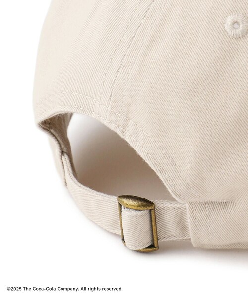 ADAM ET ROPE'(アダムエロペ)の「Coca-Colaエンブロイダリーキャップ(キャップ・レディース・チャコール/ベージュ・F)」の18枚目の写真