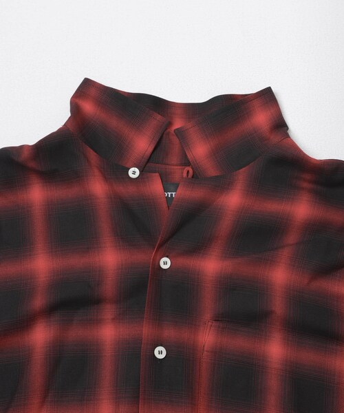 URBAN RESEARCH(アーバンリサーチ)の「COTTON PAN SOHOオンブレシャツショートスリーブ(シャツ/ブラウス・メンズ・GRAY/RED×BLK・2/3)」の11枚目の写真