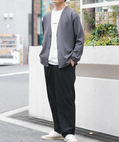 ITEMS URBANRESEARCH(アイテムズ アーバンリサーチ)の「UVカット梨地カーディガン+刺繍Tシャツセット(楽着シリーズ)(カーディガン/ボレロ・メンズ・BLACK/CHARCOAL/BEIGE/BLUE・M/L)」の19枚目の写真