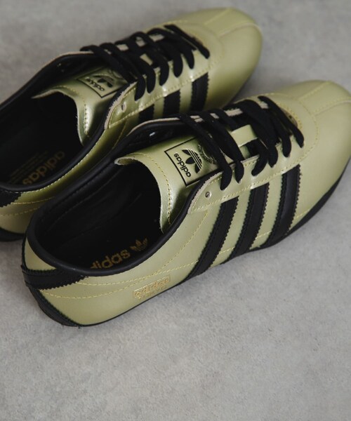 URBAN RESEARCH（アーバンリサーチ）の「adidas　TOKYO W（スニーカー・レディース・ゴールド・23.5/24/24.5/25）」の6枚目の写真