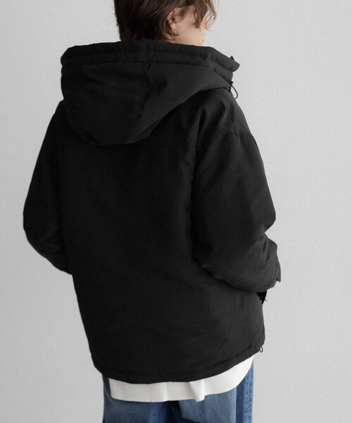 URBAN RESEARCH Sonny Label（アーバンリサーチサニーレーベル）の「フーディーダウンジャケット（その他アウター・レディース・アイボリー/ブラック/グレージュ/オリーブ・Free）」の20枚目の写真