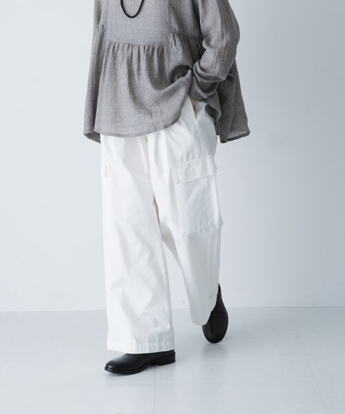 かぐれ(カグレ)の「ユーティリティーイージーパンツ(その他パンツ・レディース・OFF/SMOKEKHAKI・Free)」の8枚目の写真