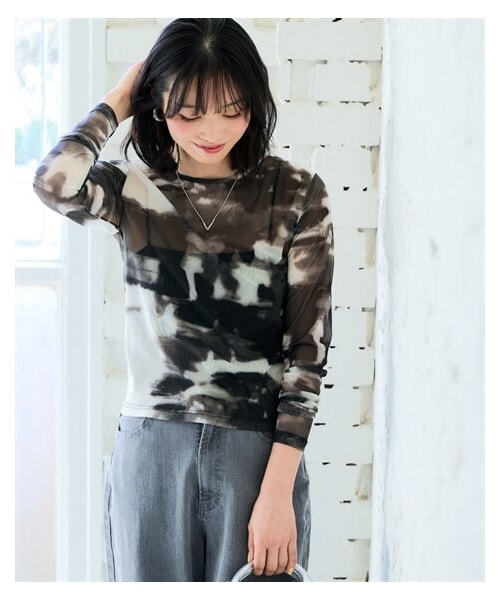 nissen（ニッセン）の「ニュアンス柄シアートップス＜大きいサイズ有＞（Tシャツ/カットソー・レディース・モカ系/黒系・S/M/L/LL/3L）」の6枚目の写真