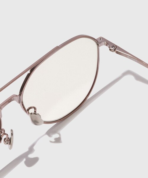 ADAM ET ROPE'(アダムエロペ)の「【BLANC../ブラン】ツーブリッジB0042(サングラス・メンズ・ダークブラウン/シルバー・F)」の6枚目の写真