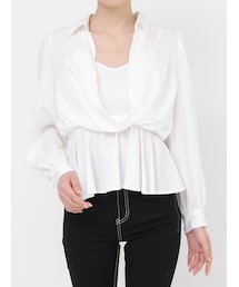 キャミレイヤードオフショルペプラムシャツ