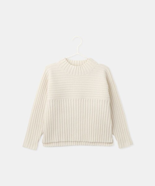 ROPE' PICNIC(ロペピクニック)の「【KIDS/キッズ】もちもちリブ切り替えニットプルオーバー/イージーケア・リンクコーデ(ニット/セーター・キッズ・グレー/オフホワイト/サックス/レッド・120/130/140/150)」の4枚目の写真