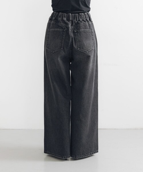 URBAN RESEARCH（アーバンリサーチ）の「デニムイージーワイドパンツ（デニムパンツ・レディース・BLUE/BLACK・36/38/40）」の4枚目の写真
