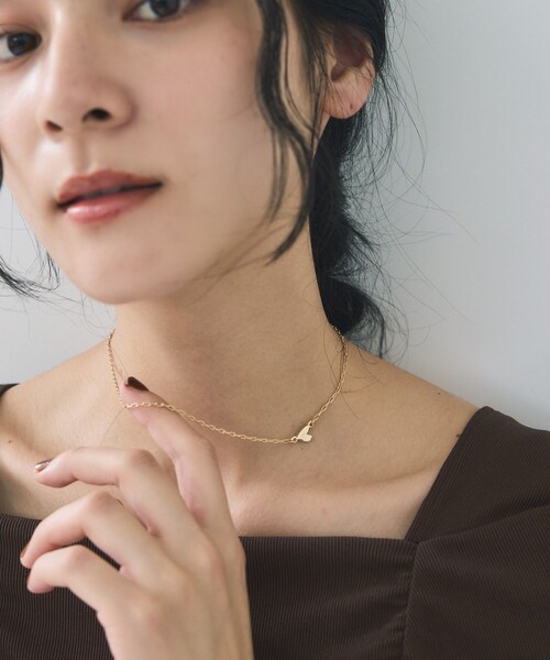 VIS（ビス）の「サイドハートネックレス（ネックレス・レディース・ゴールド/シルバー・F）」の2枚目の写真