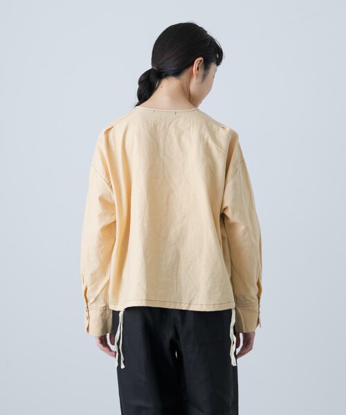 かぐれ(カグレ)の「Vlas Blomme ステッチヨークブラウス(シャツ/ブラウス・レディース・Beige/Black・FREE)」の16枚目の写真