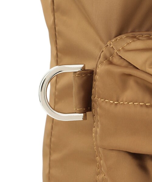 ADAM ET ROPE'(アダムエロペ)の「【NOMADIS for ADAM ET ROPE'】別注 ストラップ付 LATT(バックパック/リュック・レディース・ブラック/ブラウン・F)」の17枚目の写真