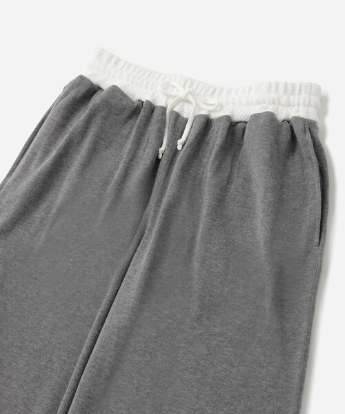 Saturdays NYC(サタデーズ ニューヨークシティ )の「Palmetto Compact Knit Pant | WOMEN(その他パンツ・レディース・ブラック/グレー/グリーン・L/M/S)」の13枚目の写真