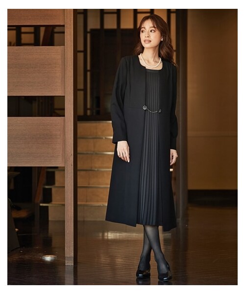 喪服、礼服防しわフロントプリーツアンサンブル風ワンピース 喪服・礼服】防しわフロントプリーツアンサンブル風前開き