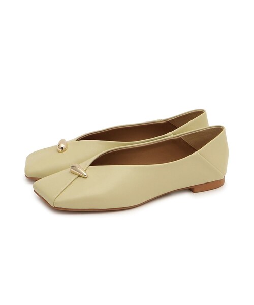 ADAM ET ROPE'（アダムエロペ）の「メタルモチーフフラットシューズ（パンプス・レディース・ブラック/クリーム・23.0/23.5/24.0/24.5）」の13枚目の写真