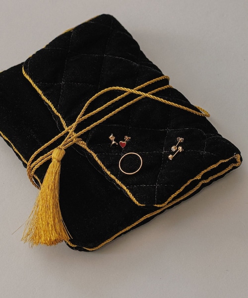 ADAM ET ROPE'（アダムエロペ）の「【J'aDoRe・店舗限定】【GIGI（ジジ）】Original jewelry pouch（ポーチ・レディース・ブラック/グリーン/ピンク・F）」の4枚目の写真