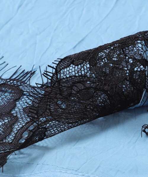 URBAN RESEARCH(アーバンリサーチ)の「BAUM UND PFERDGARTEN CRINKLED SATIN SKIRT(スカート・レディース・DUSK BLUE・36)」の7枚目の写真