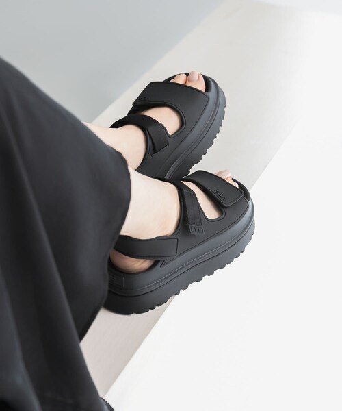 URBAN RESEARCH（アーバンリサーチ）の「UGG　W GOLDENGLOW（サンダル・レディース・BLK/SSAL/BYF・23/24）」の6枚目の写真