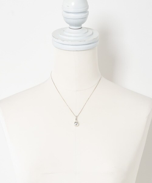 URBAN RESEARCH（アーバンリサーチ）の「decor『デコール』　Drop necklace（ネックレス・レディース・Silver・-）」の6枚目の写真
