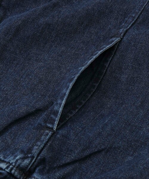 ADAM ET ROPE'(アダムエロペ)の「【THOUSANDS/サウザンズ】SELVAGE DENIM TRUCK JACKET(デニムジャケット・メンズ・ブラック/ネイビー・L/M)」の11枚目の写真