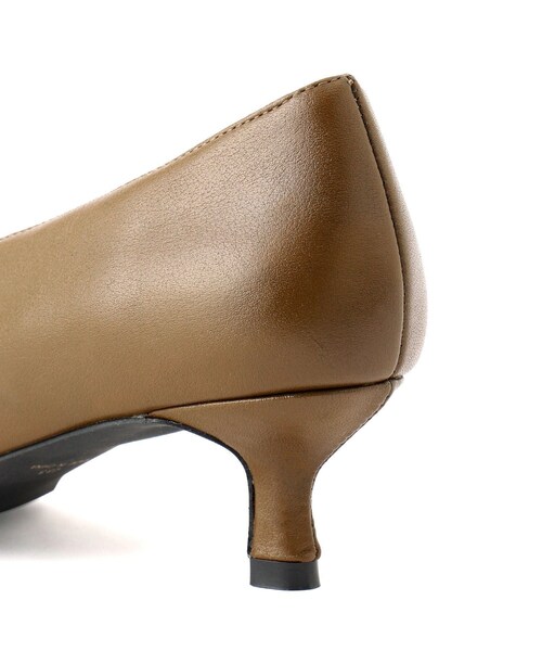 ADAM ET ROPE'（アダムエロペ）の「【EMOELLE】スクエアレザーパンプス（パンプス・レディース・ブラック/ブラウン・23.0/23.5/24.0/24.5）」の20枚目の写真