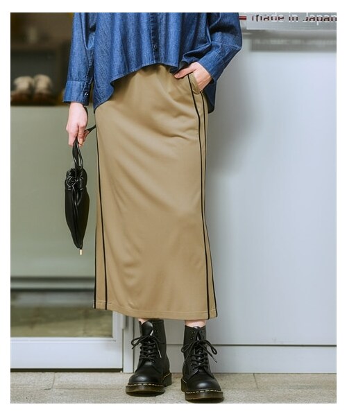 nissen（ニッセン）の「＜大きいサイズ＞ サイドラインカットソースカート（ゆったりヒップ）（スカート・レディース・ベージュ×黒/黒×オフホワイト・L/LL/3L/4L/5L/6L/8L/10L）」の15枚目の写真