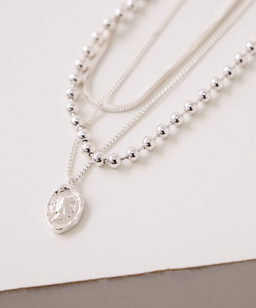 VIS（ビス）の「ダブルチェーンコインネックレス（ネックレス・レディース・ゴールド/シルバー・F）」の4枚目の写真
