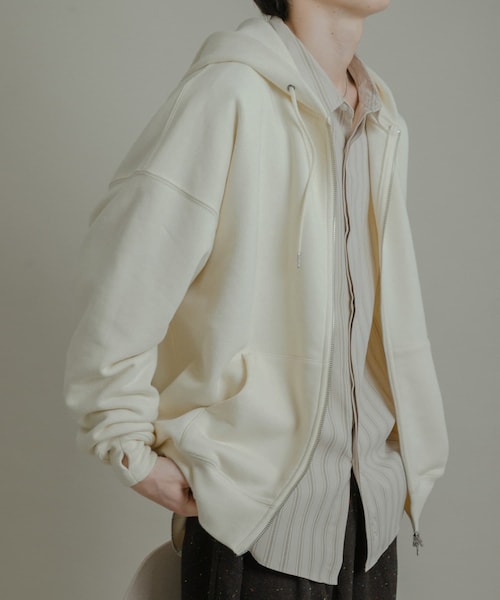 SENSE OF PLACE by URBAN RESEARCH（センスオブプレイスバイアーバンリサーチ）の「『ユニセックス』Wジップパーカー（パーカー・メンズ・IVORY/BLACK/GRAY/RED・M/L）」の11枚目の写真