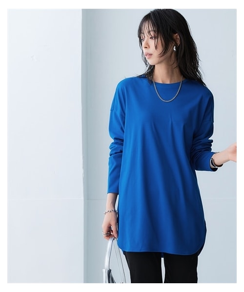 nissen（ニッセン）の「綿１００％スムースゆるシルエット裾ラウンドロング丈Tシャツ＜大きいサイズ有＞（チュニック・レディース・黒/ロイヤルブルー/オフホワイト/ライトグレー/エメラルドグリーン/マスタード・S~M相当/L~LL相当/3L~4L相当/5L~6L相当/8L相当/10L相当）」の5枚目の写真