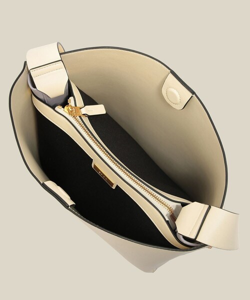 ROPE'(ロペ)の「【E'POR】Y BAG Shoulder Medium【軽量】(ショルダーバッグ・レディース・ライトグレー/キナリ・F)」の10枚目の写真