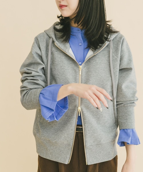 ITEMS URBANRESEARCH(アイテムズ アーバンリサーチ)の「ダンボールジップパーカー(パーカー・レディース・BLK/BRN/GRY・FREE)」の2枚目の写真
