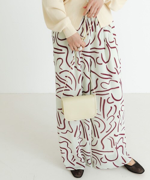 URBAN RESEARCH（アーバンリサーチ）の「『別注』ITTI×URBAN RESEARCH　MICHELLE ERRAND POUCH（ショルダーバッグ・レディース・black/ivory・FREE）」の6枚目の写真