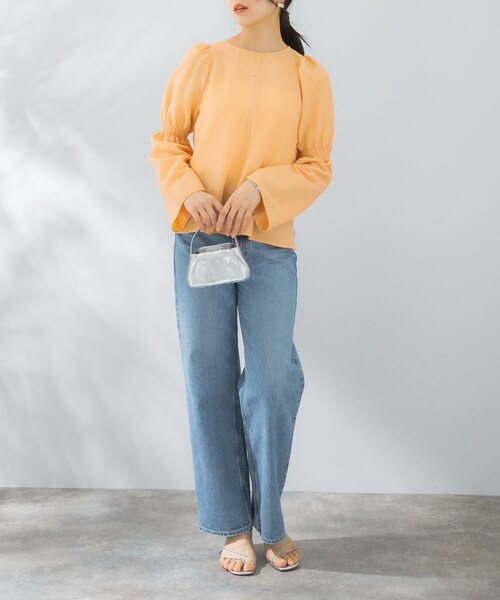 URBAN RESEARCH ROSSO（アーバンリサーチロッソ）の「シャーリングベルスリーブブラウス（シャツ/ブラウス・レディース・orange/white・FREE）」の15枚目の写真