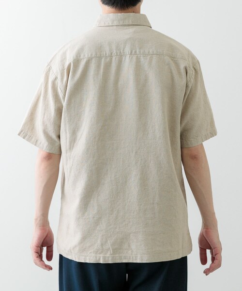 ITEMS URBANRESEARCH（アイテムズ アーバンリサーチ）の「『セットアップ対応』天然素材リネンコットンレギュラーカラー半袖シャツ（シャツ/ブラウス・メンズ・IVO/BRN/CHA/TERRACOTTA・M/L/XL）」の15枚目の写真