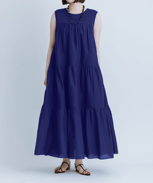 ADAM ET ROPE'(アダムエロペ)の「【AAYUSHI for ADAM ET ROPE'】別注Cotton voile long dress(ワンピース・レディース・ブラック/ブルー/ピンク・F)」の2枚目の写真