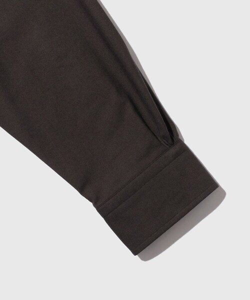 ADAM ET ROPE'(アダムエロペ)の「《別注》【Brooks Brothers/ブルックス ブラザーズ】EX NOIR OX BD SHIRTS(シャツ/ブラウス・メンズ・チャコール・L/M/S)」の18枚目の写真