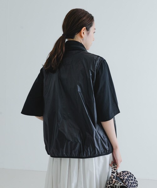URBAN RESEARCH(アーバンリサーチ)の「MARMOT CAPITAL PERTEX FLONT MESH VEST(テーラードジャケット・レディース・BLACK/ROYAL BLUE・S)」の9枚目の写真
