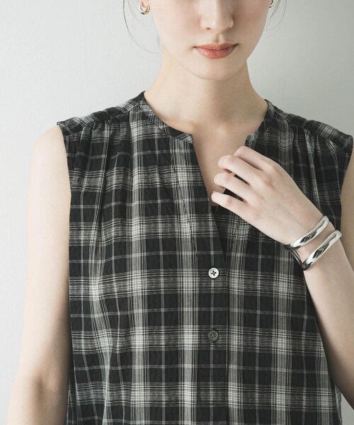 URBAN RESEARCH（アーバンリサーチ）の「サッカーチェックワンピース（ワンピース・レディース・BLACK/NAVY・Free）」の4枚目の写真