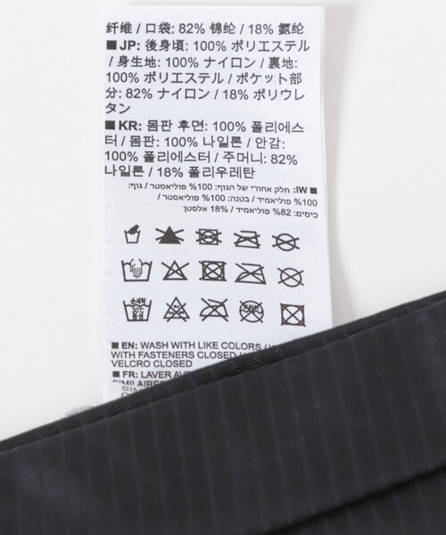 URBAN RESEARCH（アーバンリサーチ）の「SALOMON　ACS POUCH 2（ショルダーバッグ・メンズ・BLACK・FREE）」の9枚目の写真