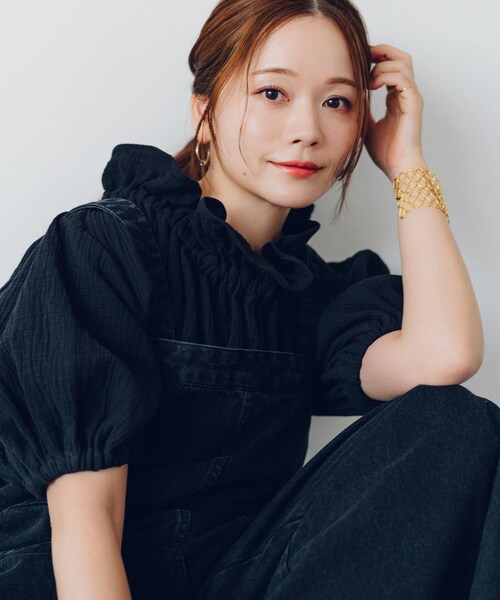 URBAN RESEARCH Sonny Label（アーバンリサーチサニーレーベル）の「NaokoTakayamaデニムオーバーオール（サロペット/オーバーオール・レディース・インディゴ/ブラック・36/38）」の4枚目の写真