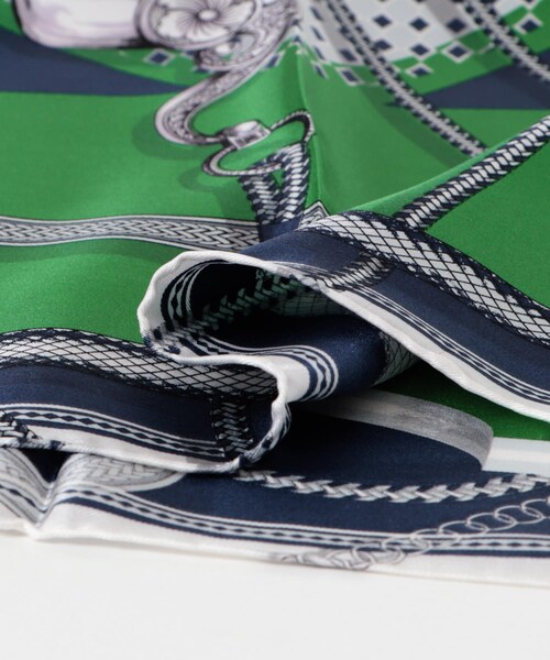 URBAN RESEARCH ROSSO（アーバンリサーチロッソ）の「manipuri　88ジョッキー（バンダナ/スカーフ・レディース・green/turquoise・FREE）」の6枚目の写真