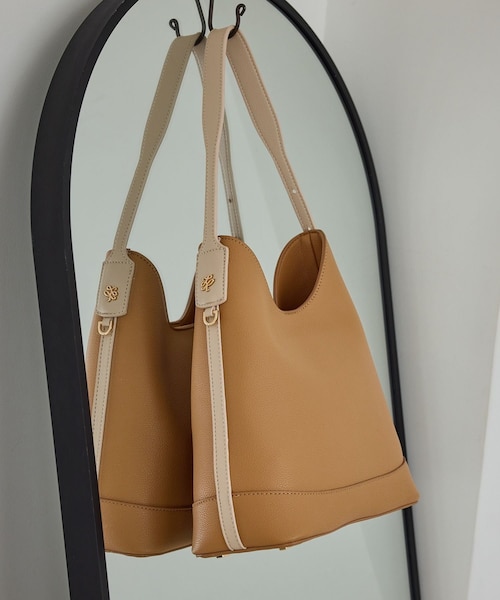 ROPE' PICNIC(ロペピクニック)の「me fit BAG フィットワンショルダーミドルバッグ(ショルダーバッグ・レディース・ブラック/キナリ系/ライトグリーン/オレンジ系・F)」の17枚目の写真