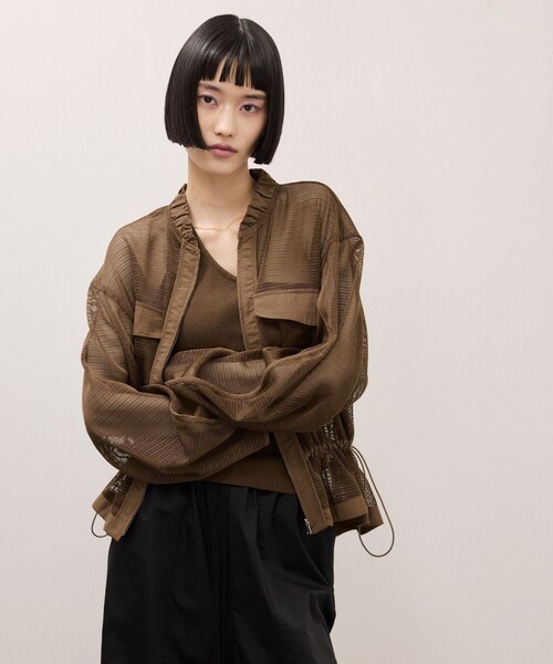 ADAM ET ROPE'（アダムエロペ）の「ドロストメッシュシャツ（シャツ/ブラウス・レディース・ブラック/ホワイト/ダークブラウン・F）」の18枚目の写真